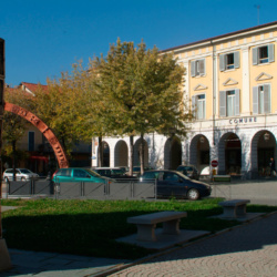 Piazza Martiri ed il palazzo Comunale di Castellamonte